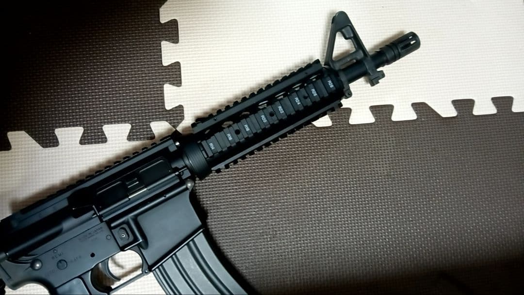 次世代電動ガン M4　CQB