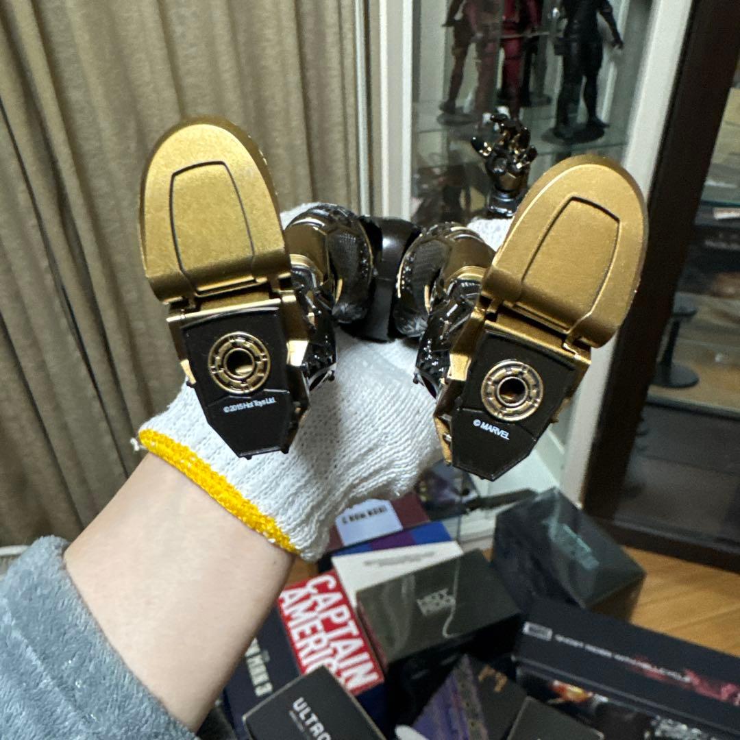 IRON MAN 3 BONES アイアンマン　ボーンズフィギュア