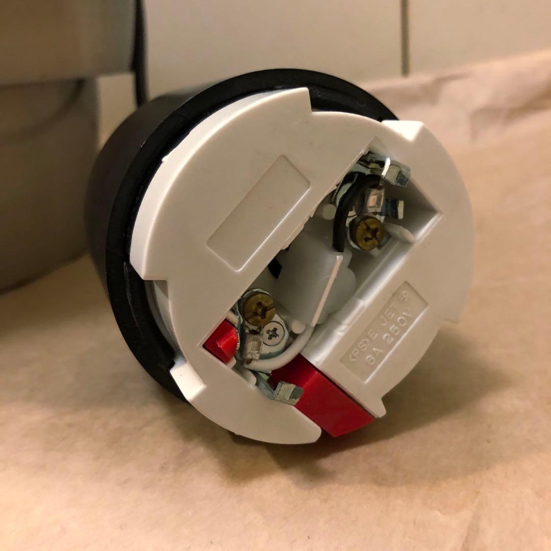 未使用　BoConcept　パインコーン ペンダントランプ　サテン仕上げ