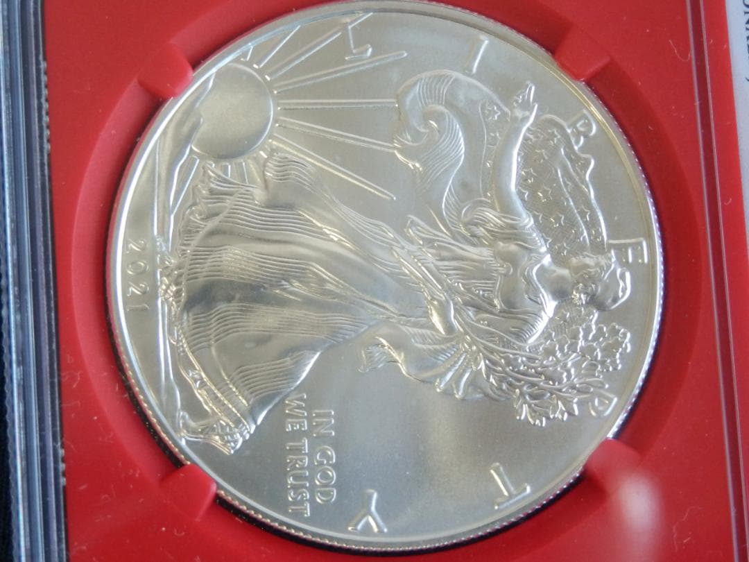 値下】米国2021年イーグル1ドル銀貨　トランプ赤ラベル　NGC MS70ER