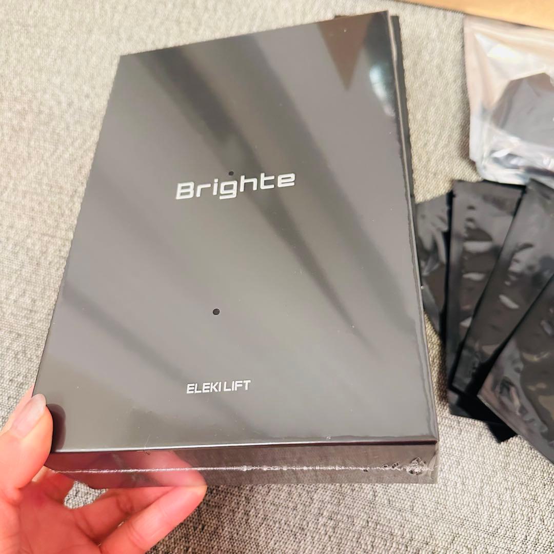 超豪華福袋❣️Brighte 美顔器 エレキリフト 7点セット　お買い得❣️