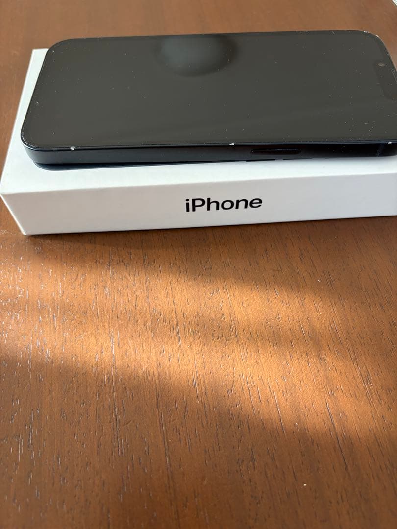 iPhone 13 ミッドナイト 256 GB 本体 箱付き