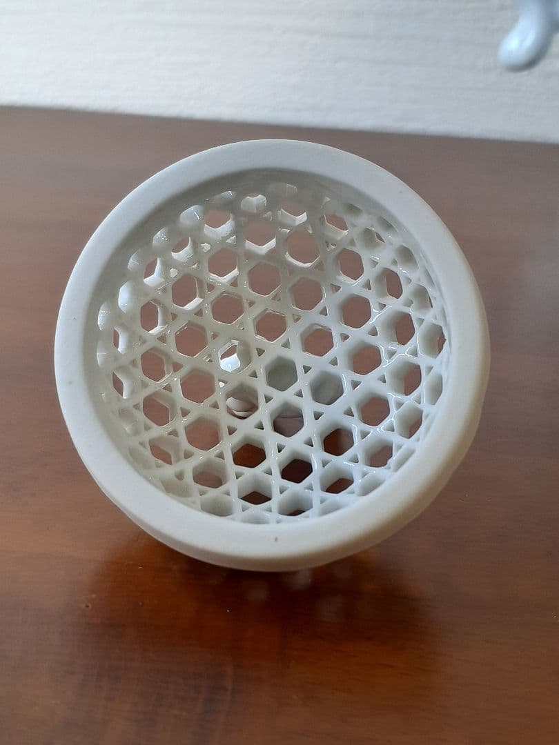 十五代　中里茂右衛門　鳳凰耳籠目透細長　香炉