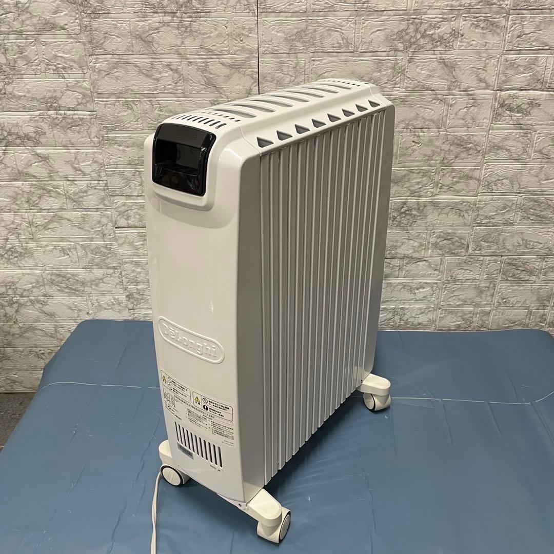 701 美品 デロンギ オイルヒーター　ドラゴンデジタル 送料無料