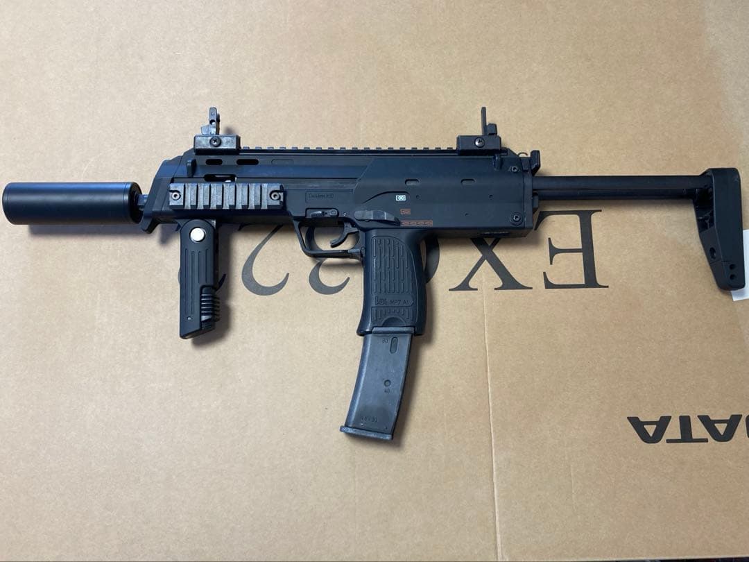 Kou Shimi 東京マルイ　ガスブローバック　MP7 18歳以上