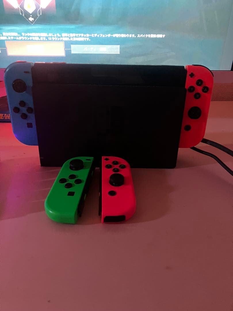 翌*引様 Nintendo Switch 本体 カラフルジョイコン付き スイッチ