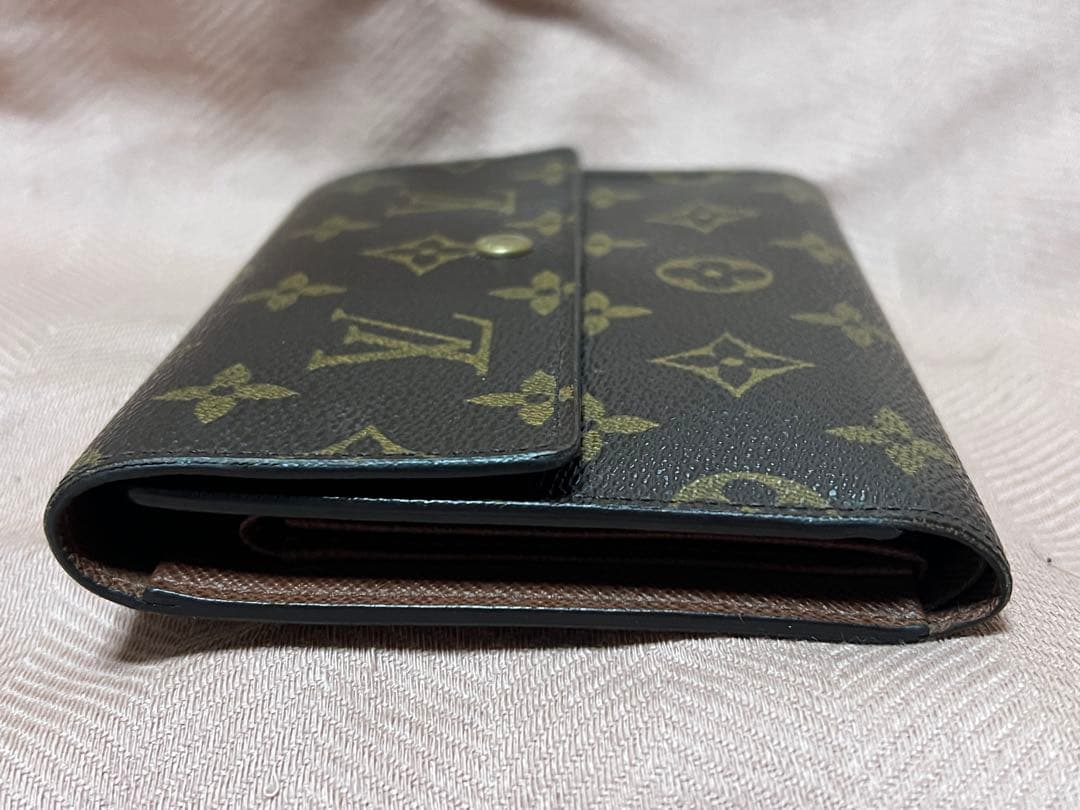 ルイヴィトン　三つ折り財布　モノグラム　ポルトトレゾール M61202