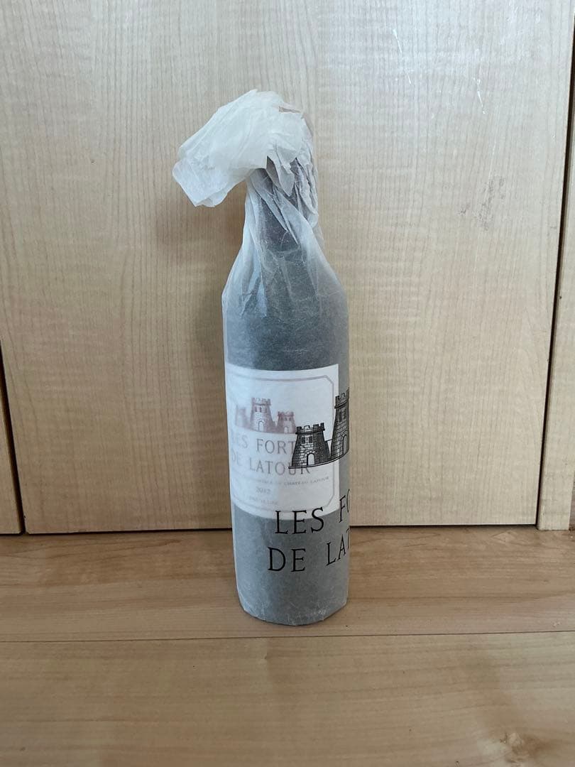 ワイン LES FORTS DE LATOUR 2012