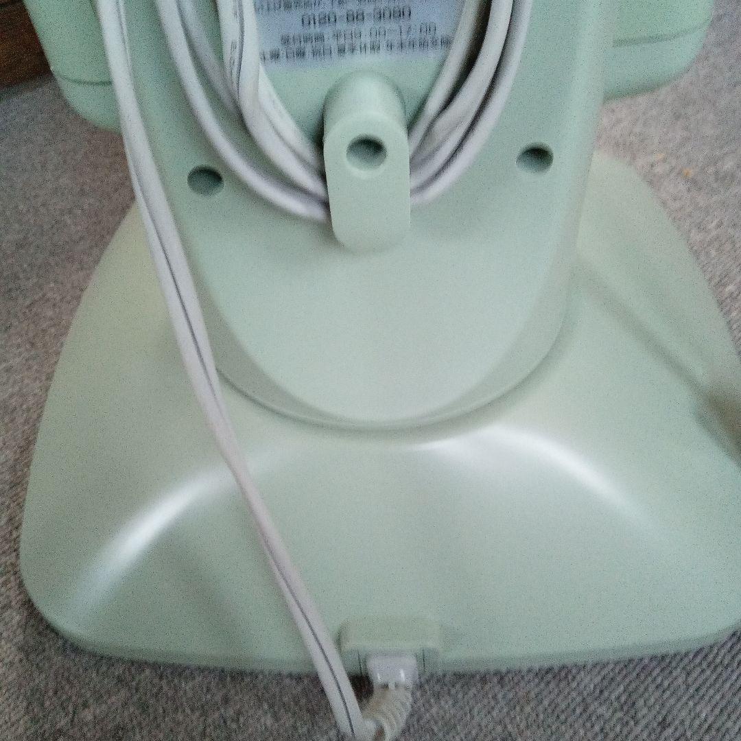 2022年製アラジン電気ストーブ 遠赤グラファイトeヒーター