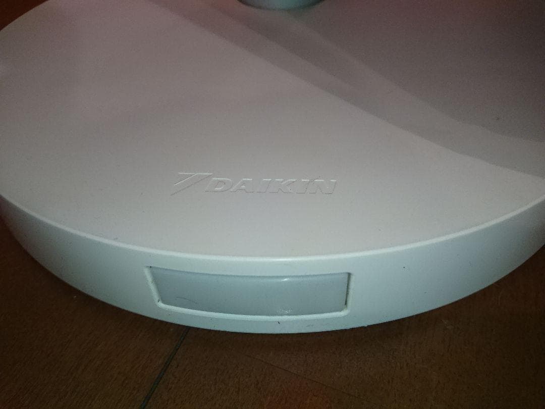 動確◎ DAIKIN ダイキン 遠赤外線暖房機 セラムヒートERFT11VS-W