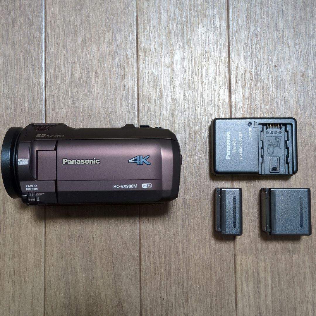 Panasonic HC-VX980M 4Kビデオカメラ 本体とバッテリー2個