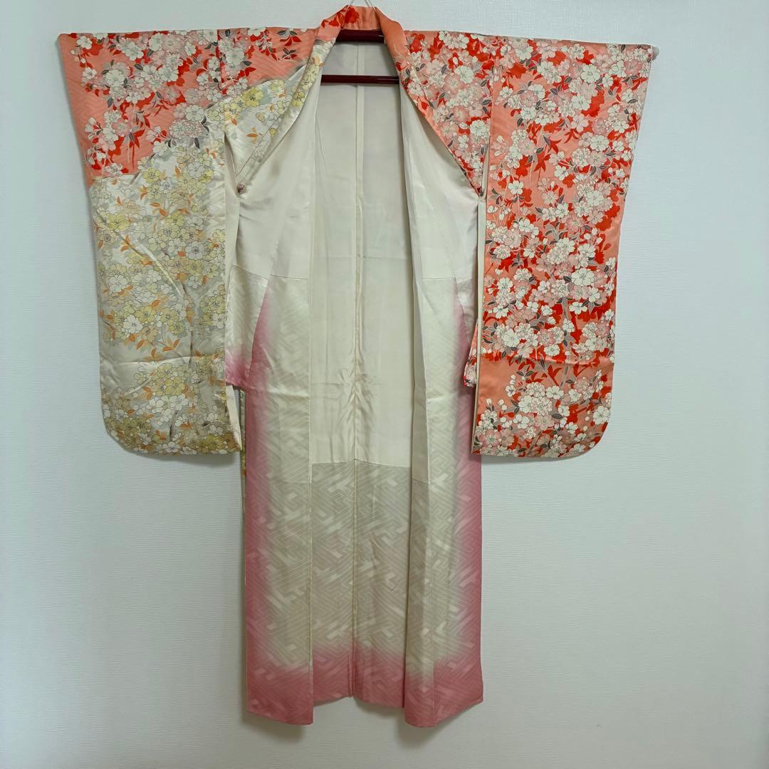【美品】【振袖】総柄 桜 紗綾形地紋 朱色×アイボリー 卒業式 袴用にも