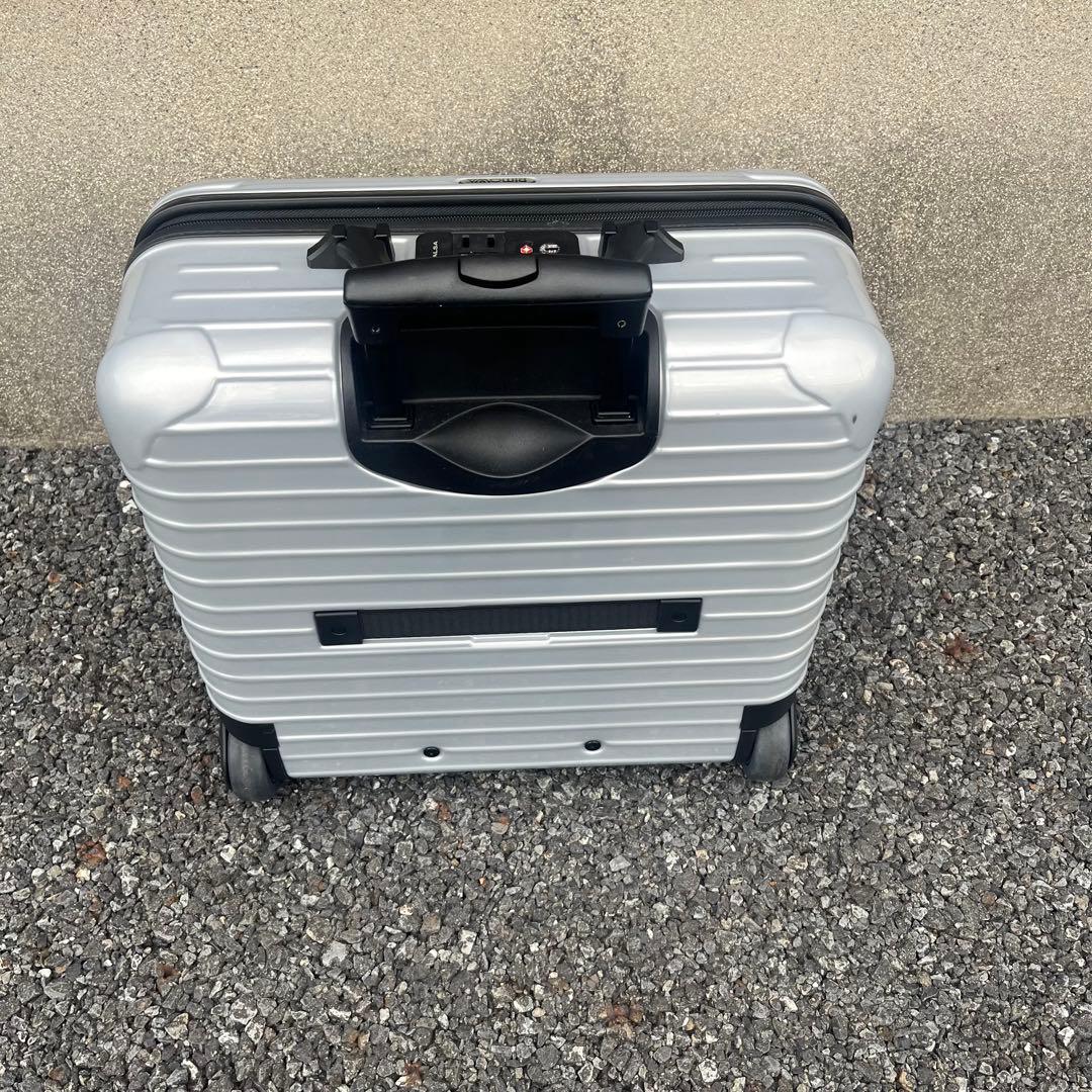 【美品】リモワ　サルサ　ビジネストローリー　機内持込可　TSA搭載 23L