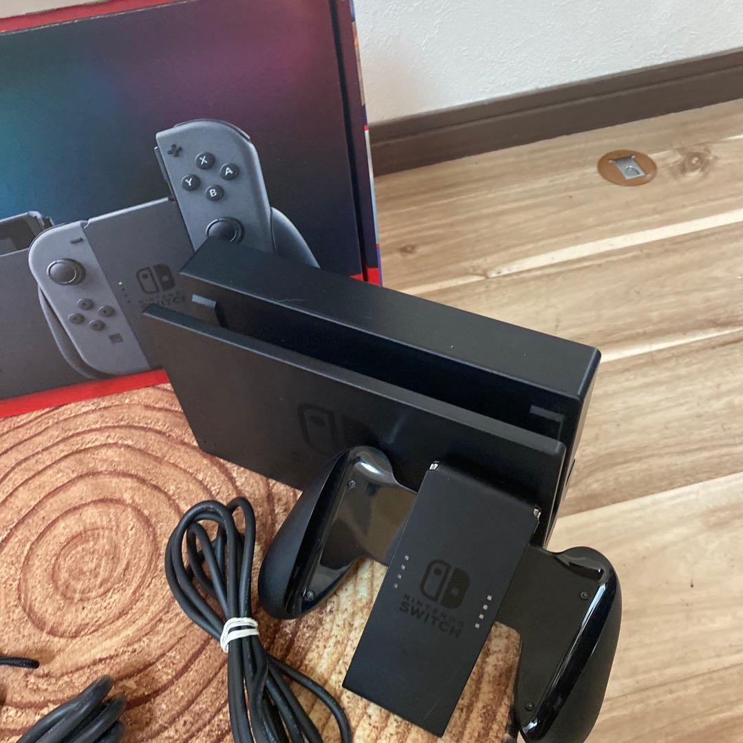 Nintendo Switch ニンテンドースイッチ本体　グレー ②