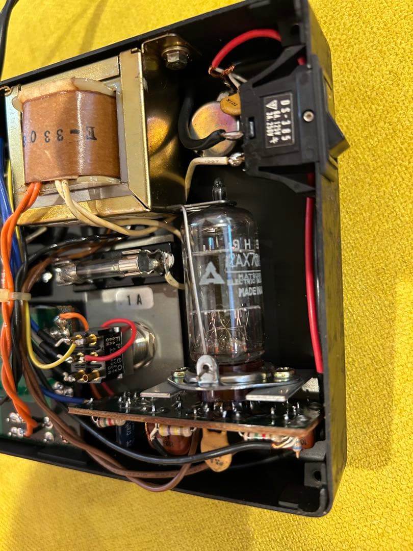 Guyatone Tube Distortion TD-1 真空管搭載