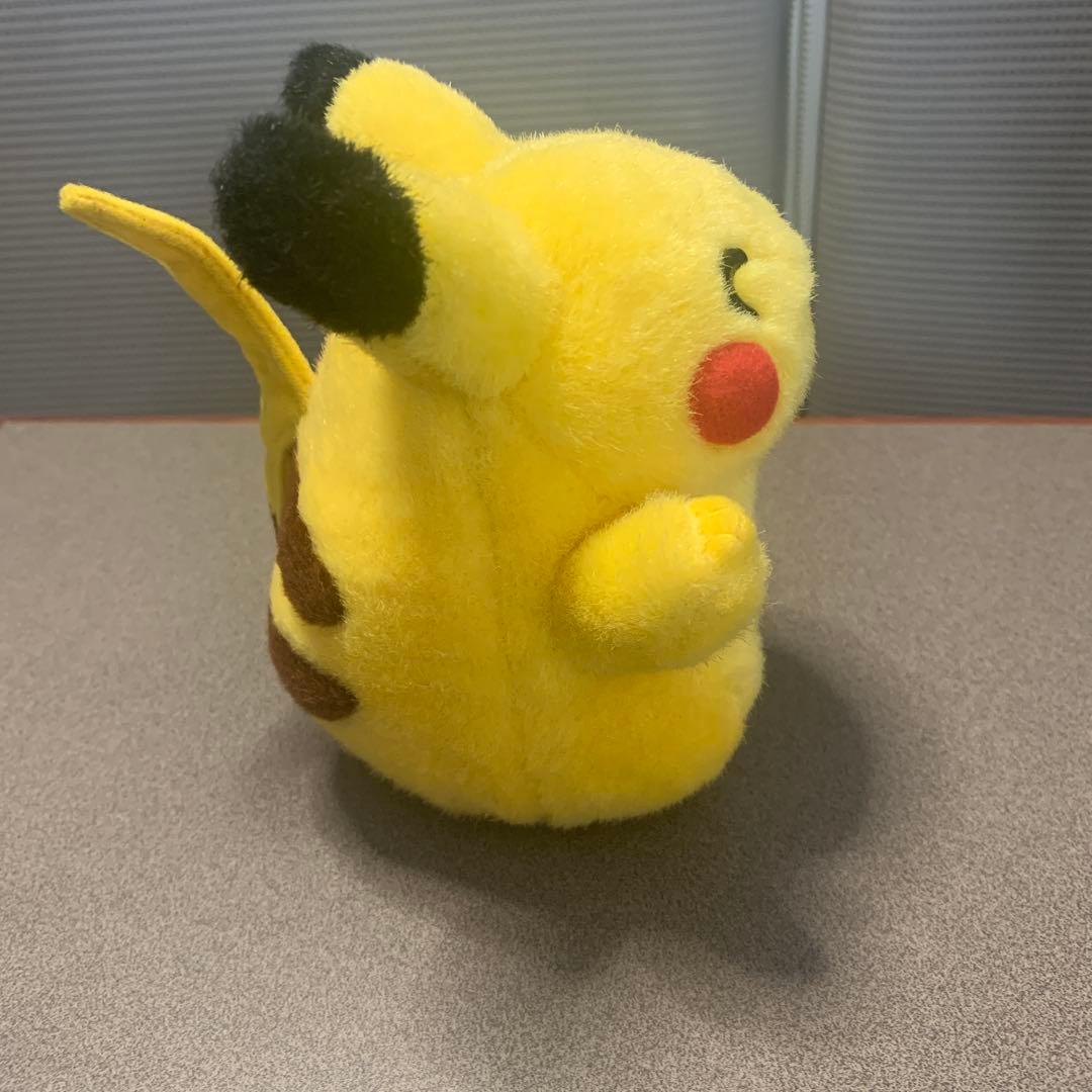 初期　ピカチュウ　ぬいぐるみ　にっこり　タカラトミー　バンザイ