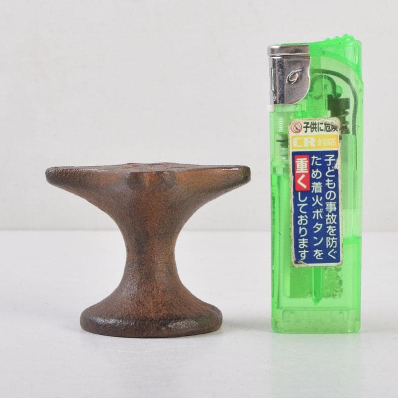 茶道具　十三代　宮崎寒雉　古鉄　月心寺　蓋置　共箱　C　9225