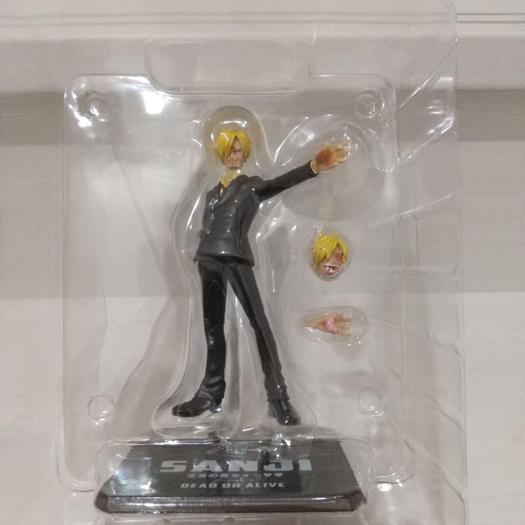 ワンピース　麦わらの一味　フィギュア セブンイレブン