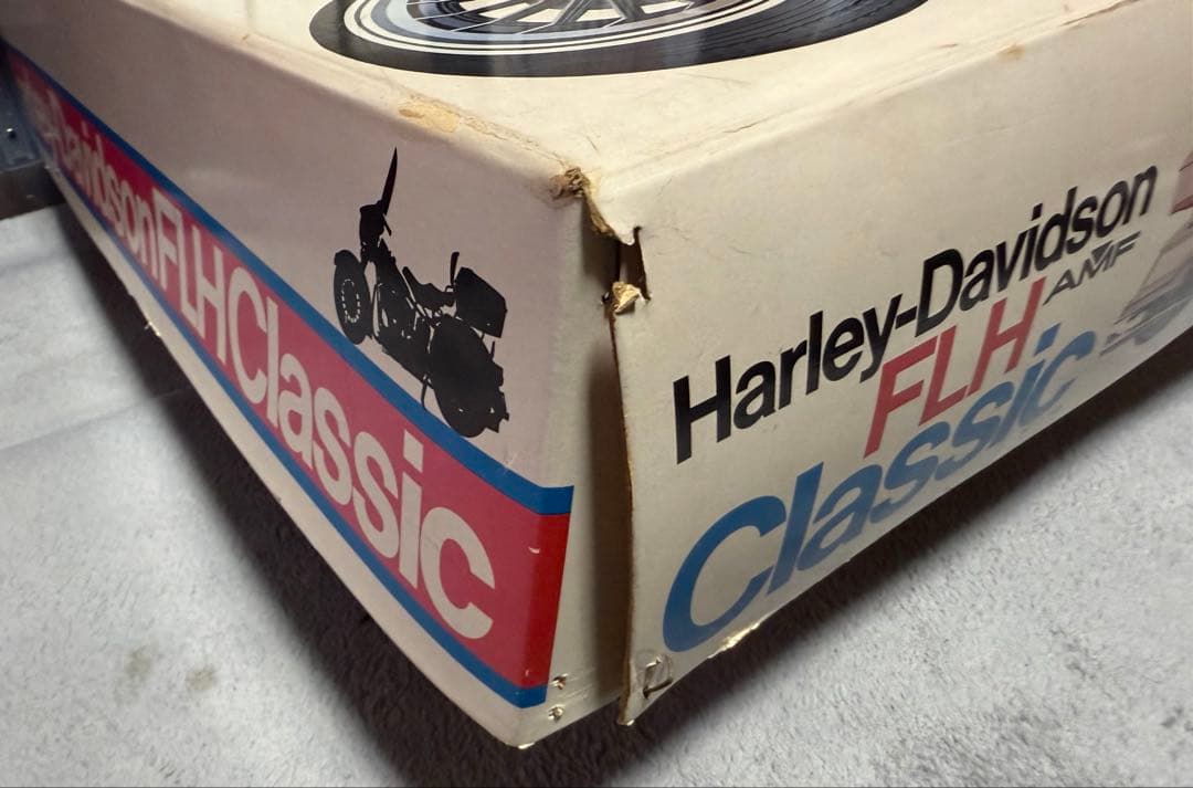 タミヤ　ハーレー・ダビットソン　FLH クラシック