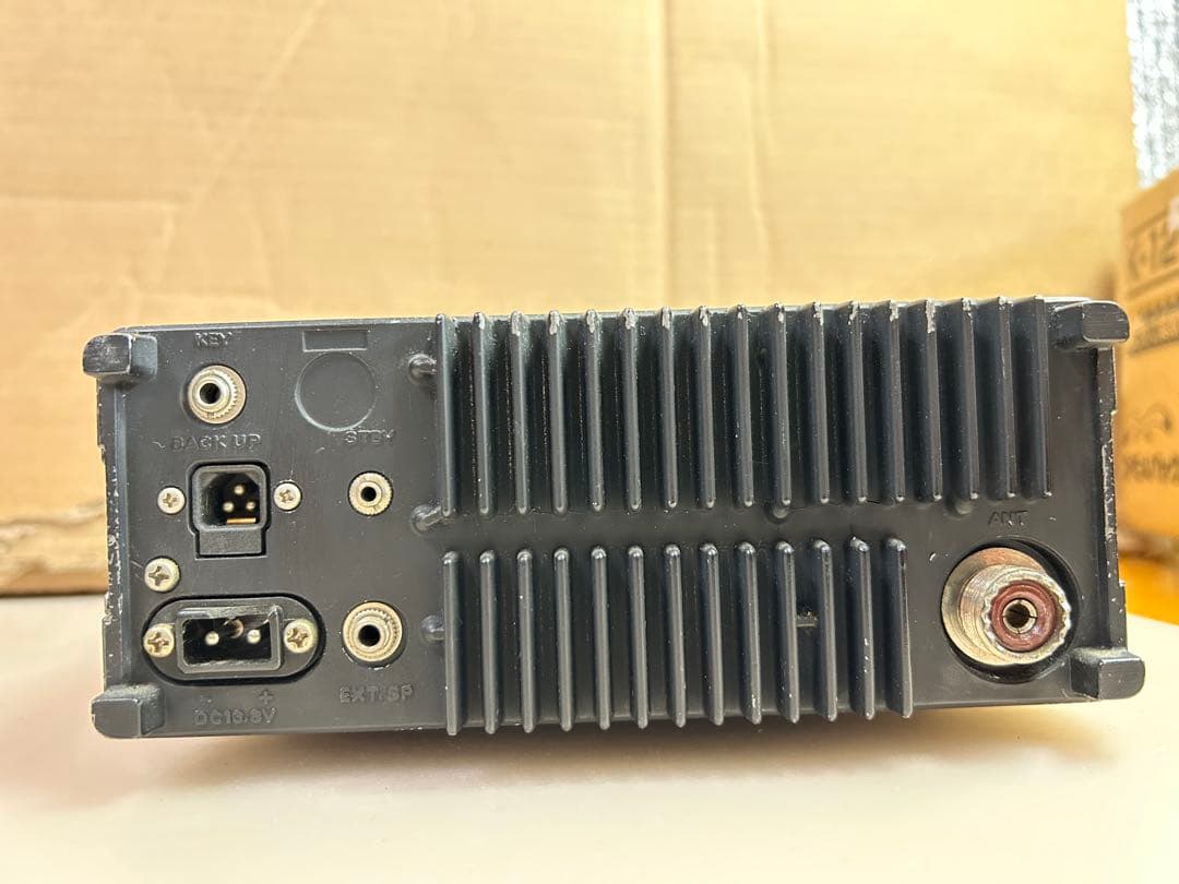 トランシーバー TRIO TR-9000