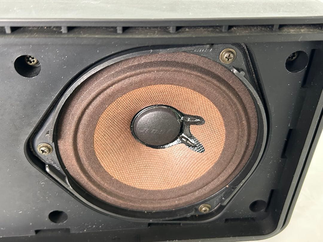 BOSE101SDVMと横棒用天吊り金具