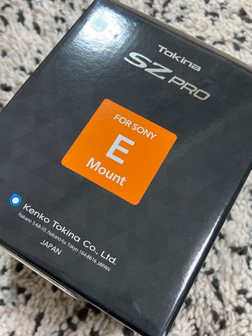 SZ 300mm PRO Reflex F7.1 MF CF Eマウント