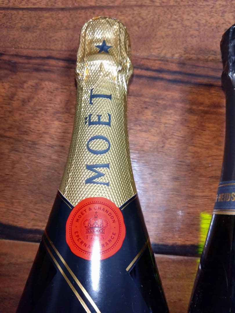 PIPER-HEIDSIECK モエシャンドン　新品　未使用　未開封