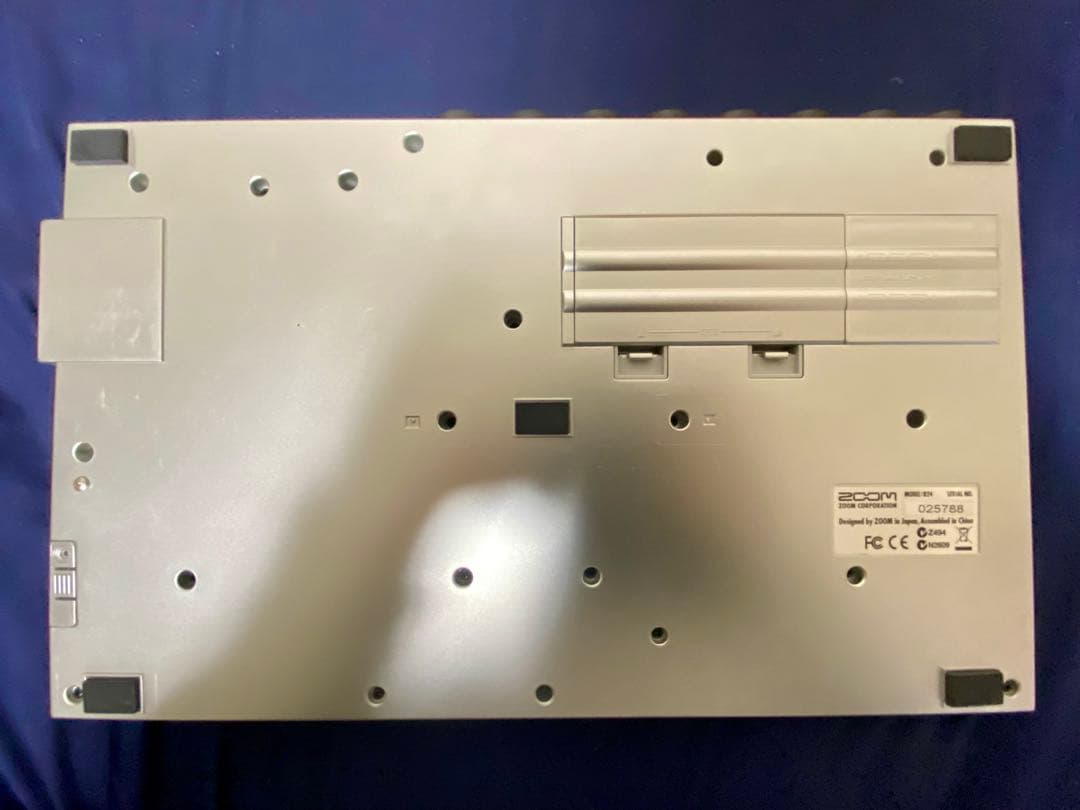 【美品】ZOOM R24 マルチトラックレコーダー