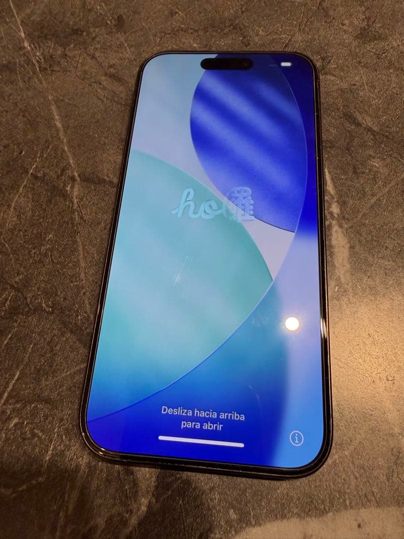 (美品) Apple iPhone 15 Pro ブラック+ケース2種、フィルム