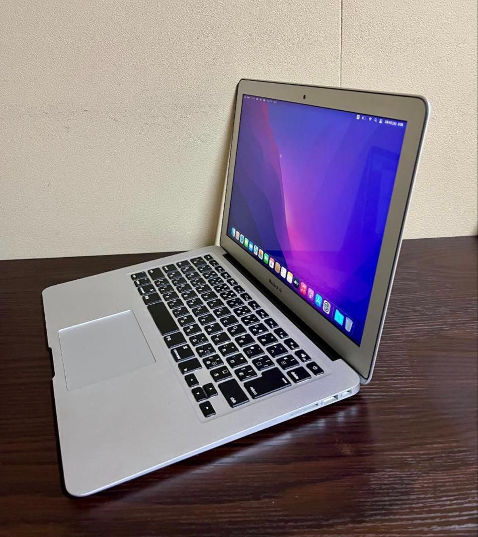 Macbook Air 2017 - 高速、i5、8GB、256GB