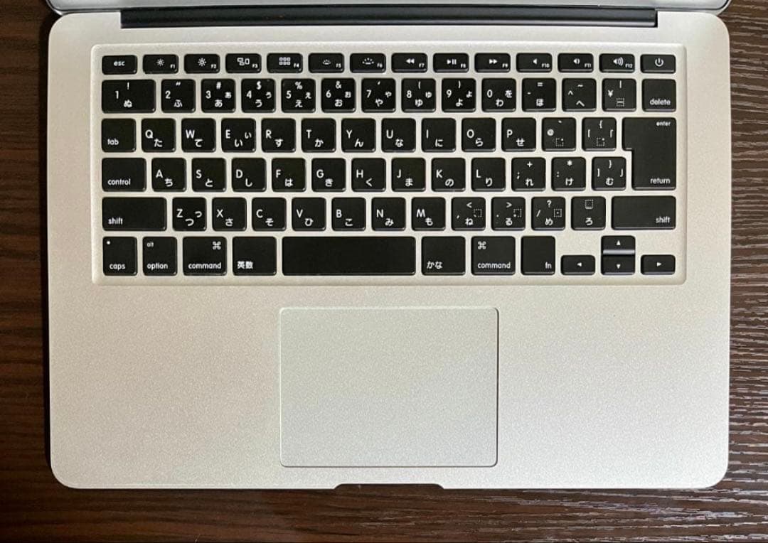 Macbook Air 2017 - 高速、i5、8GB、256GB