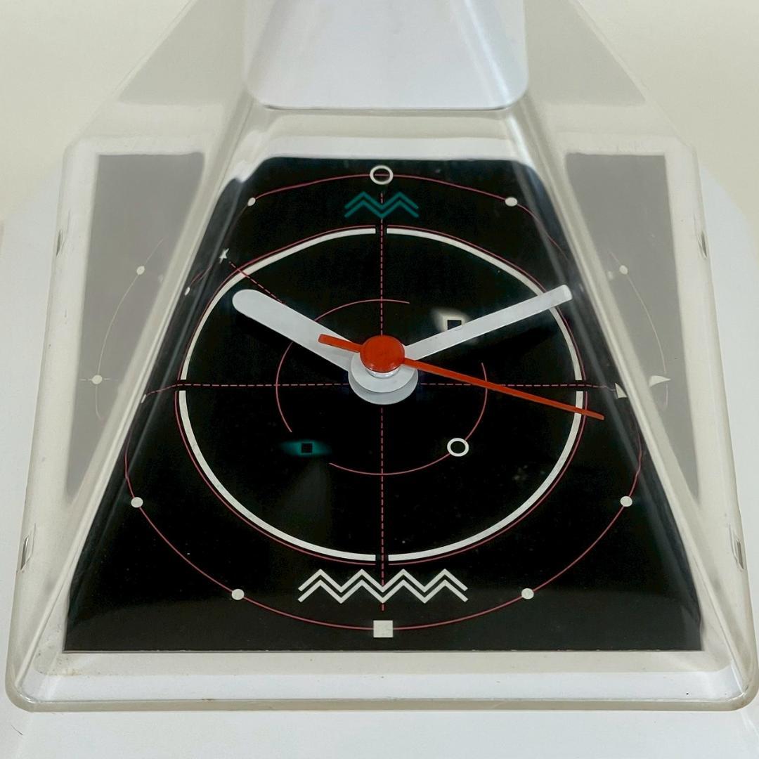 80's ピラミッド型 クロック テーブルクロック 置き時計 ヴィンテージ