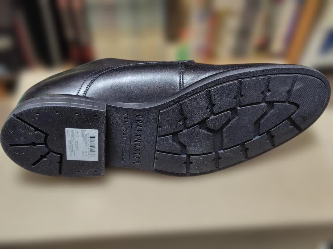 Clarks Ronnie Walk ブラックレザー メンズ UK7G 未使用