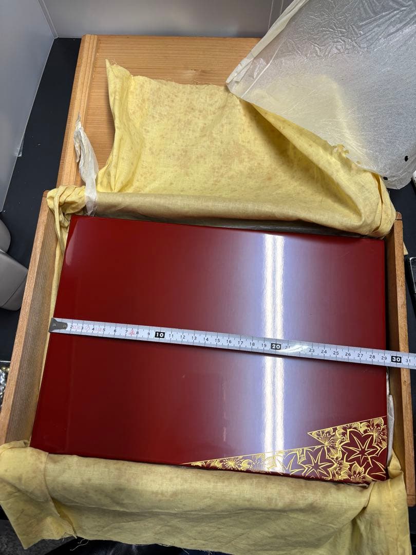 【輪島塗】朱漆塗り 沈金 桜に紅葉の図 蒔絵 菓子皿 菓子器 盛り皿 五客