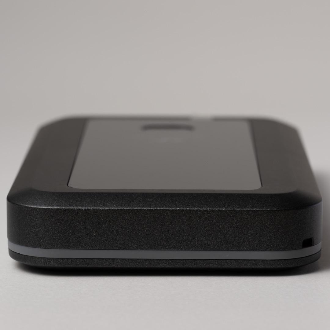 【極美品】+F FS050W 5Gモバイルルーター