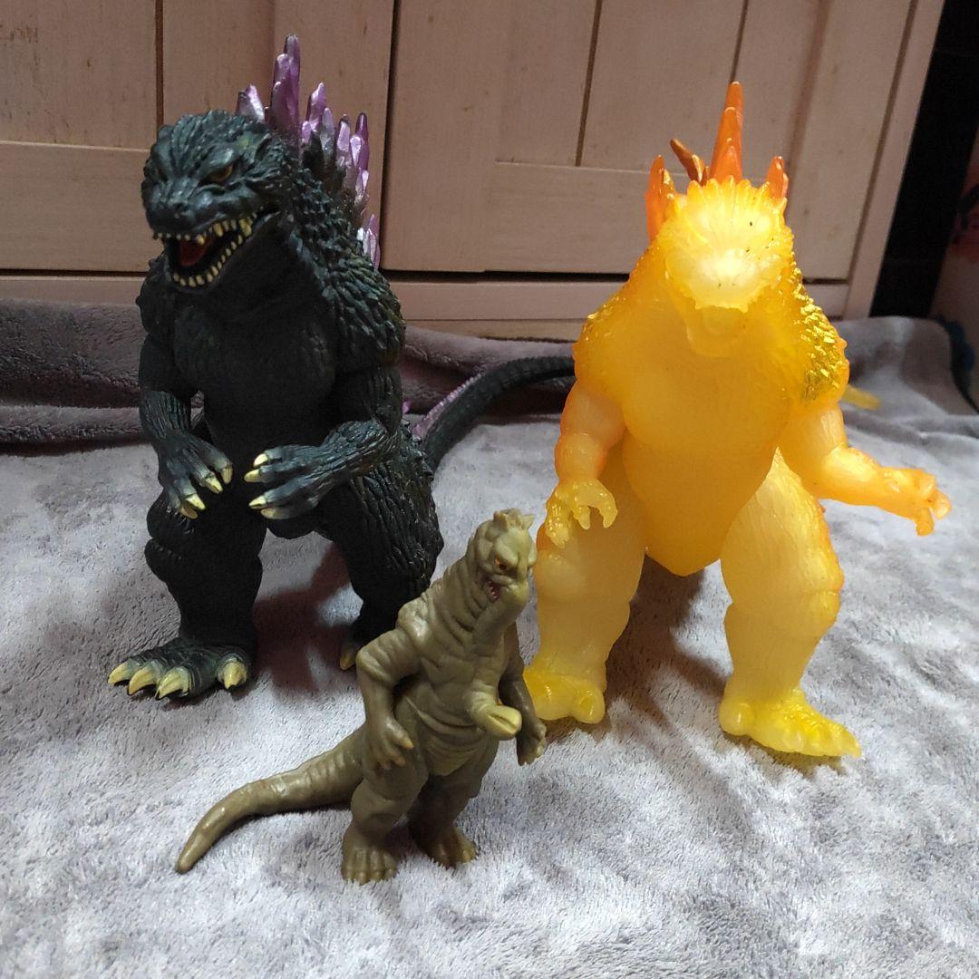 値下げ❗バンダイ特撮ヒーロー　ウルトラマン　仮面ライダー　ゴジラ　ソフビ