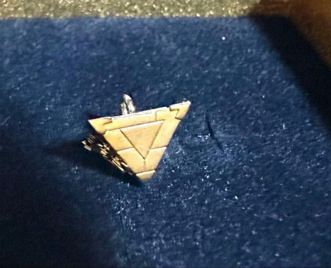 遊戯王　千年パズル　ネックレス　ペンダント　黄金櫃　千年アイテム