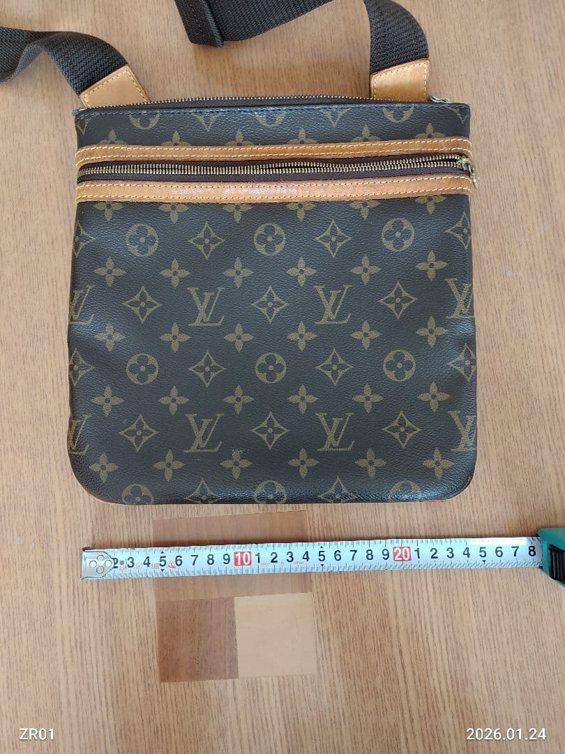 ルイヴィトン　ポシェットボスフォール　モノグラム　ショルダーバック