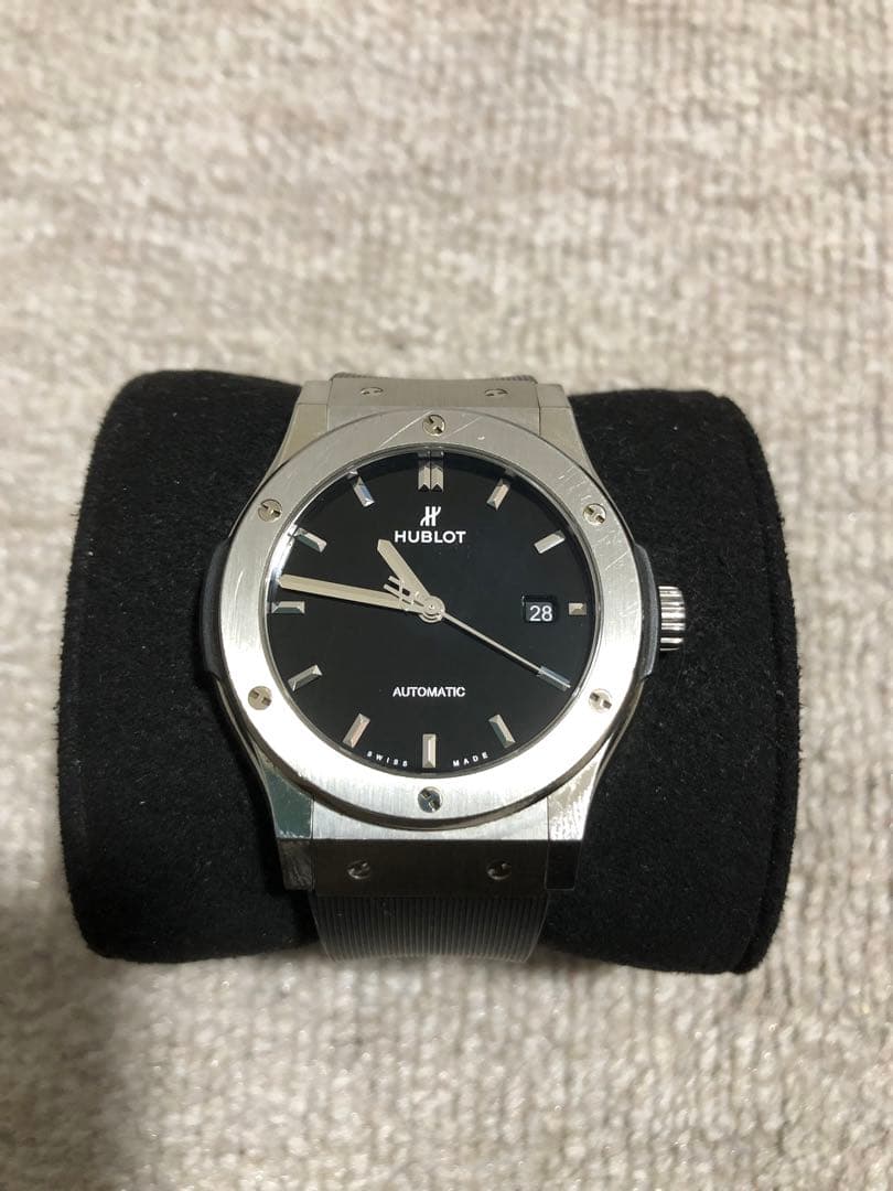HUBLOT クラシックフュージョン チタニウムブラックシャイニー 日本限定