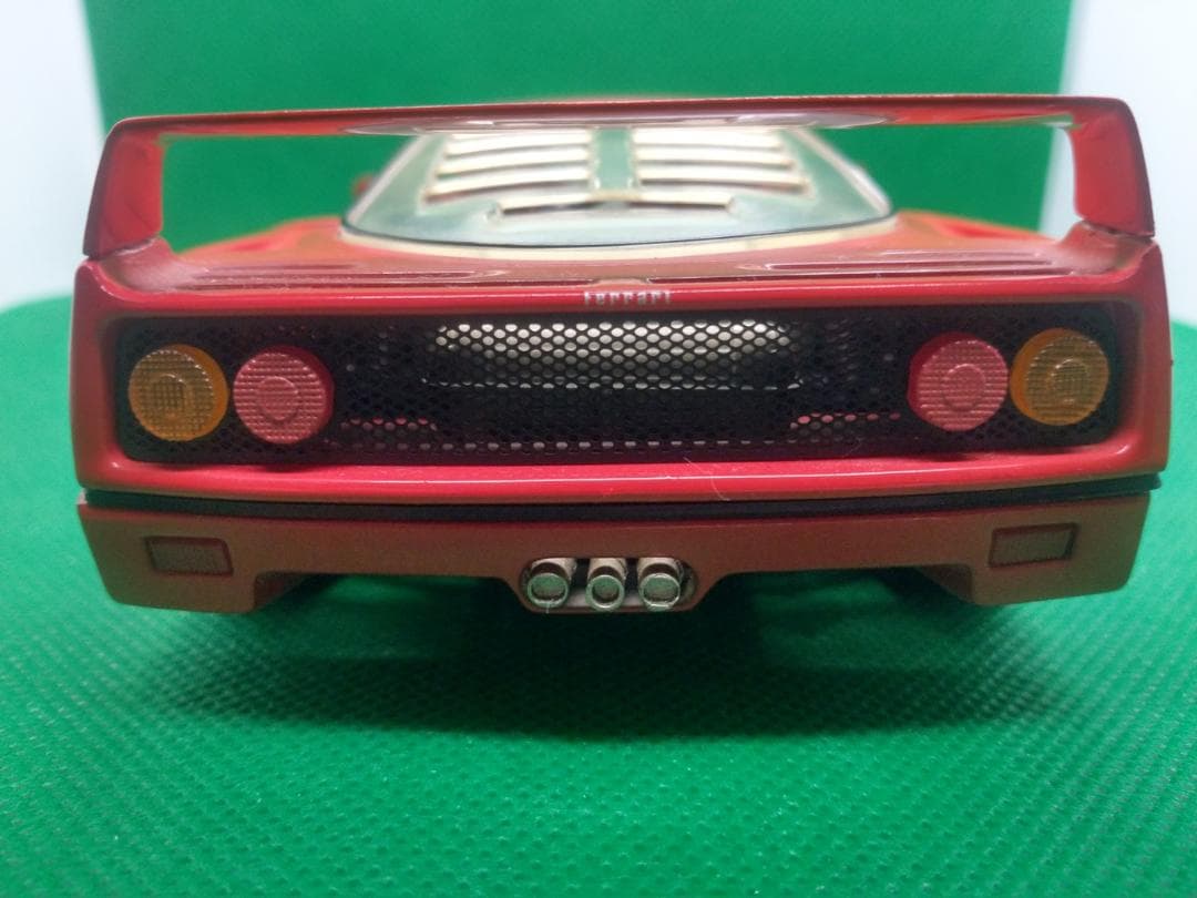 最終値下げ！ フランクリン・ミント　フェラーリＦ４０ １／２４スケール　ミニカー