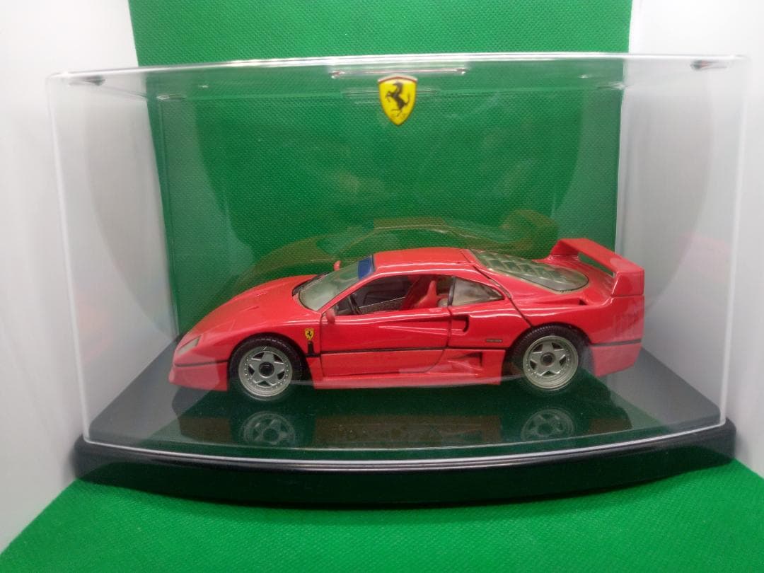 最終値下げ！ フランクリン・ミント　フェラーリＦ４０ １／２４スケール　ミニカー