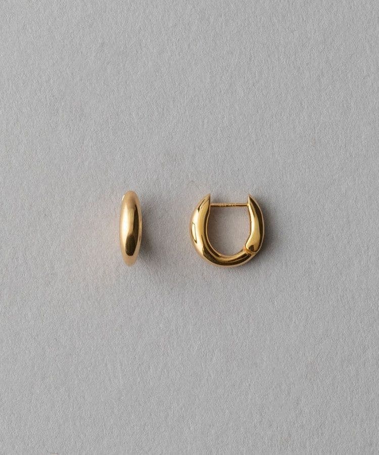 ete エテ チャンキーハグピアス ゴールド両耳シンプルゴールドピアス
