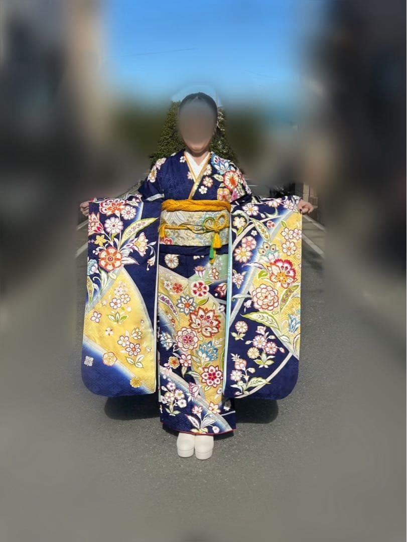 華やかな花柄振袖（紺色・黄色）　振袖　成人式　フルセット