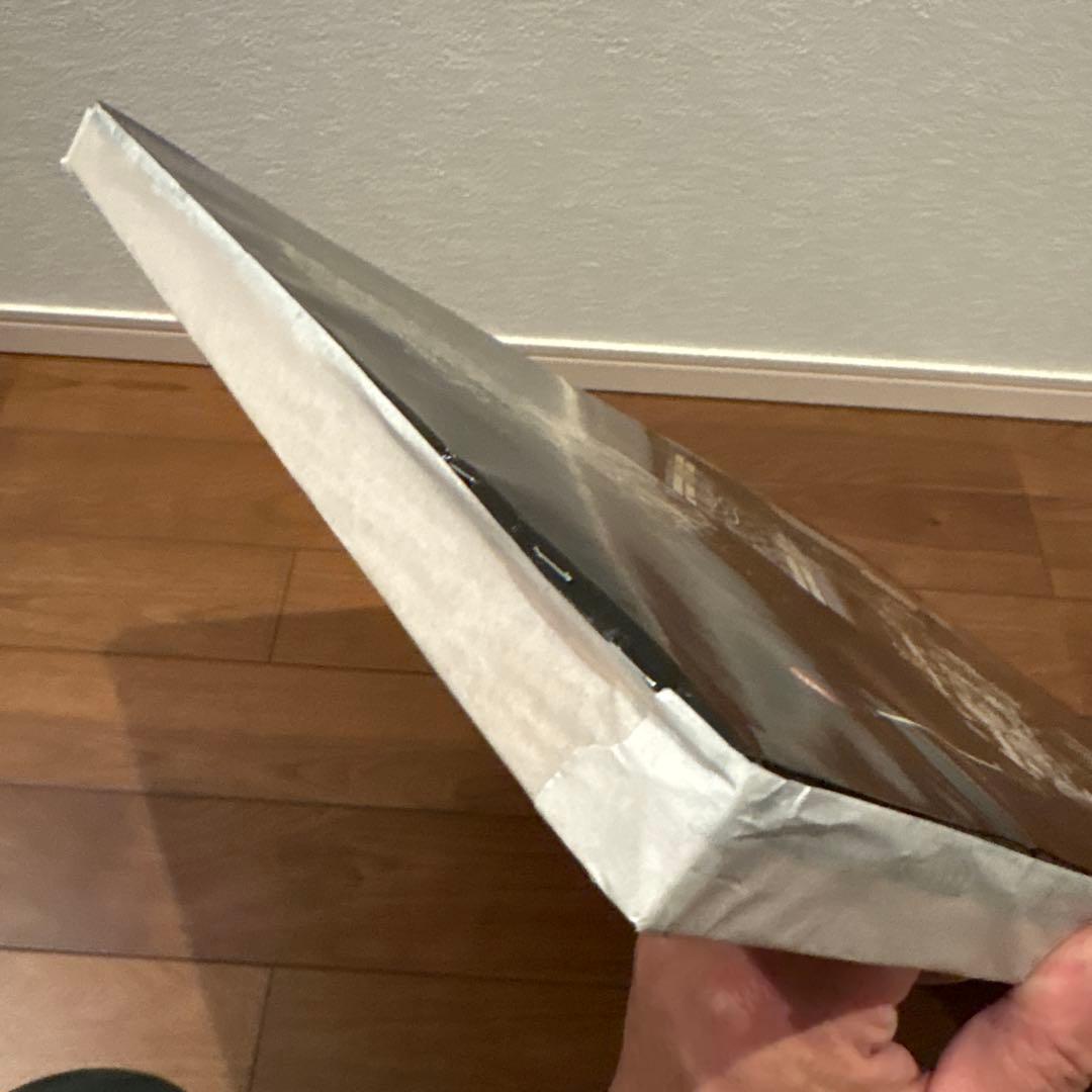 ニッサン　スカイラインGT-R エンジンパネルとおまけ