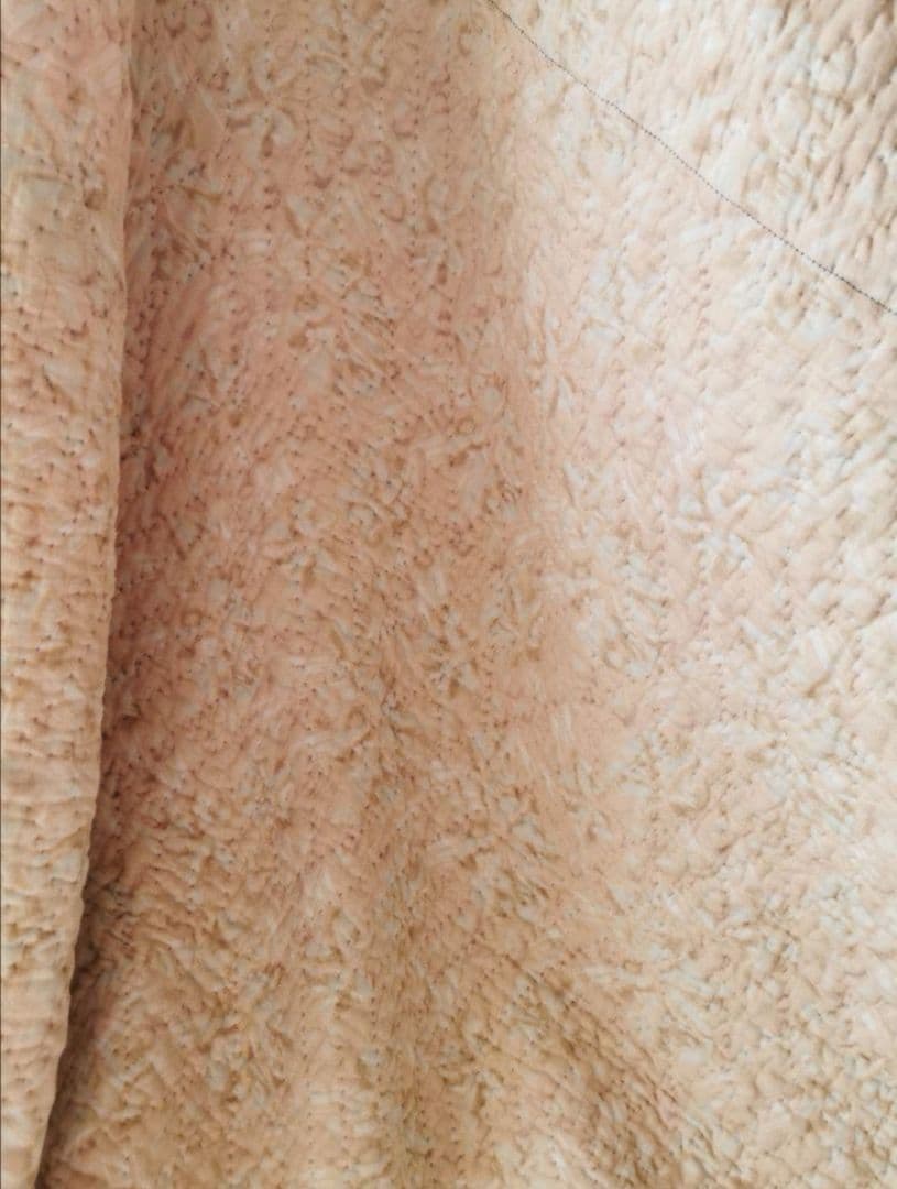 英国アンティーク ウェールズ/ダーラムキルト 肉厚ブティ風 ベージュボタニカル柄