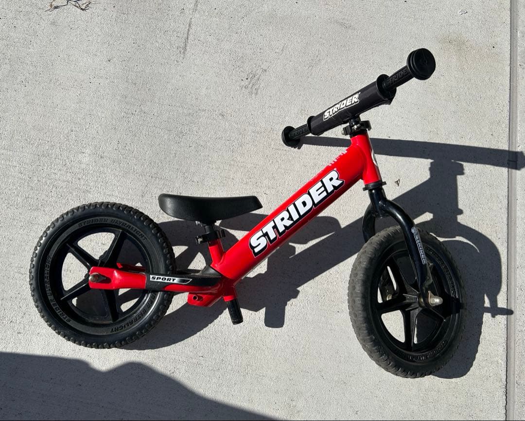 STRIDER バランスバイク SPORT 赤