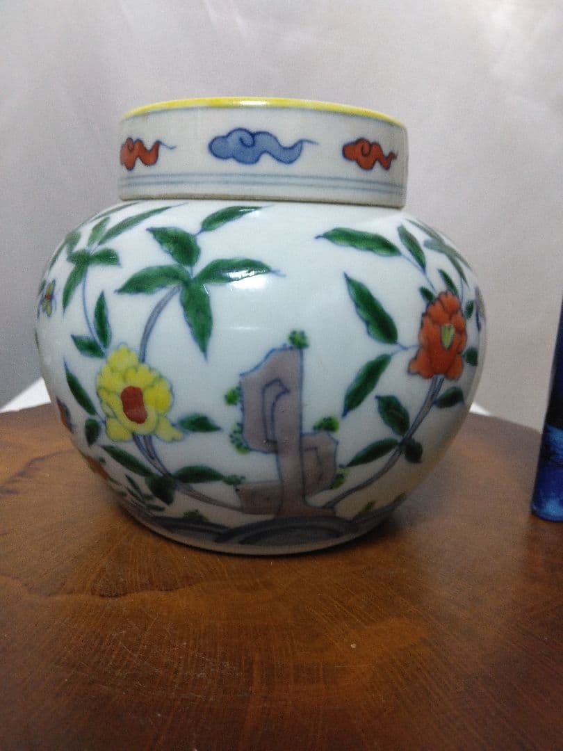 中国美術天字壺