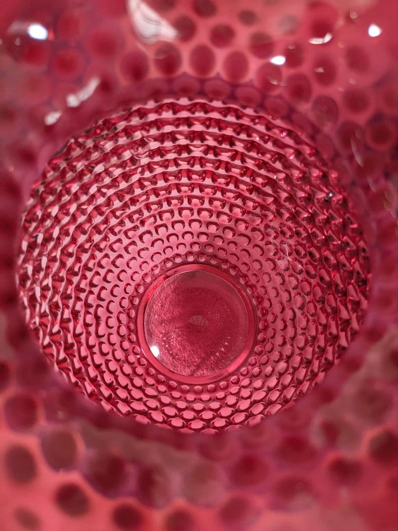 フェントン　クランベリーオパルセント　ホブネイル　フリルエッジ　刻印アリ