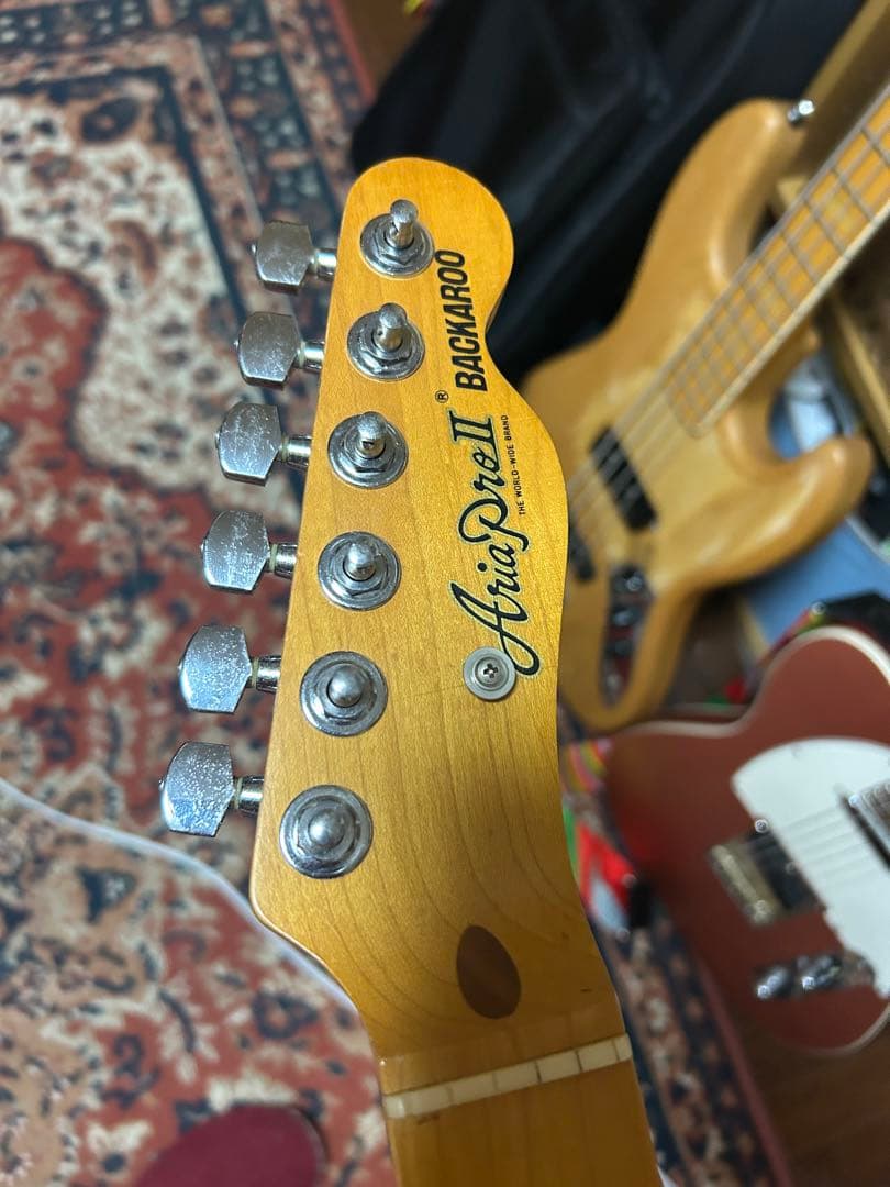 Aria pro II 1977年製シンライン