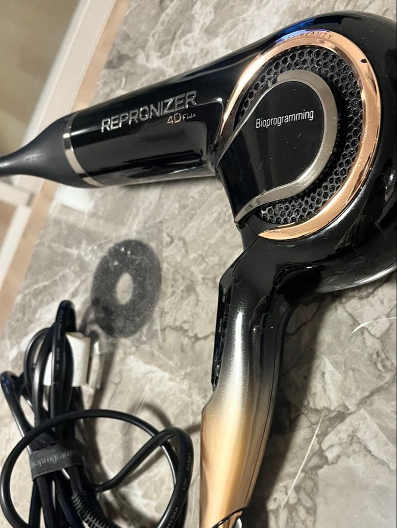 レプロナイザー　ドライヤー　4D plus ジャンク品